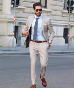 ​矮个子男生怎么穿搭显高(矮个子如何显高)