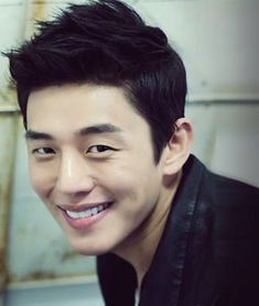 刘亚仁女朋友是谁 刘亚仁个人资料及近况和图片-图2 刘亚仁女朋友是谁 刘亚仁个人资料及近况和图片-图2