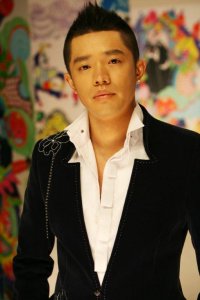 ​凤凰传奇曾毅资料，凤凰传奇曾毅老(凤凰传奇曾毅的个人资料)