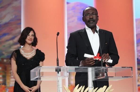 马哈曼特-萨雷·哈隆个人资料写真作品