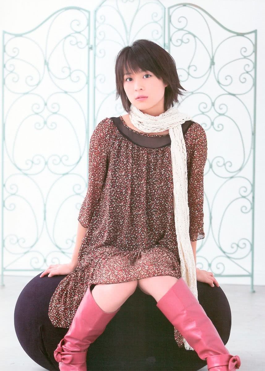 北乃绮个人资料写真作品