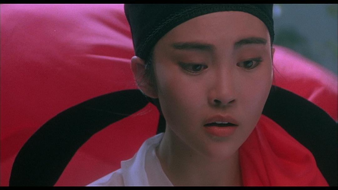 周弘个人资料写真作品