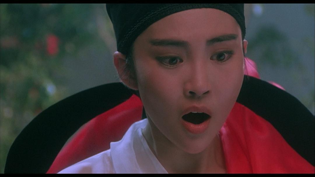 周弘个人资料写真作品