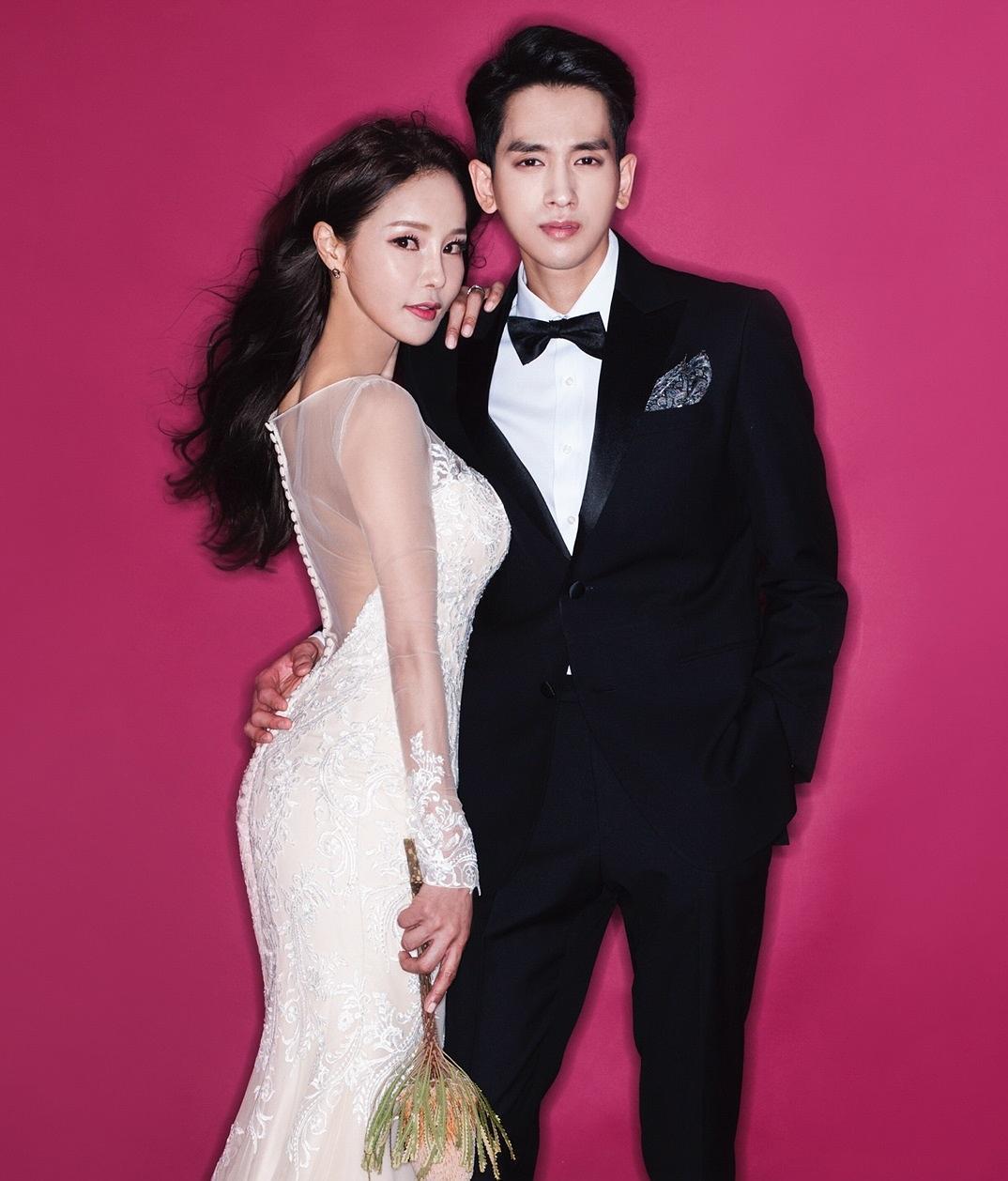 米娜个人资料写真作品