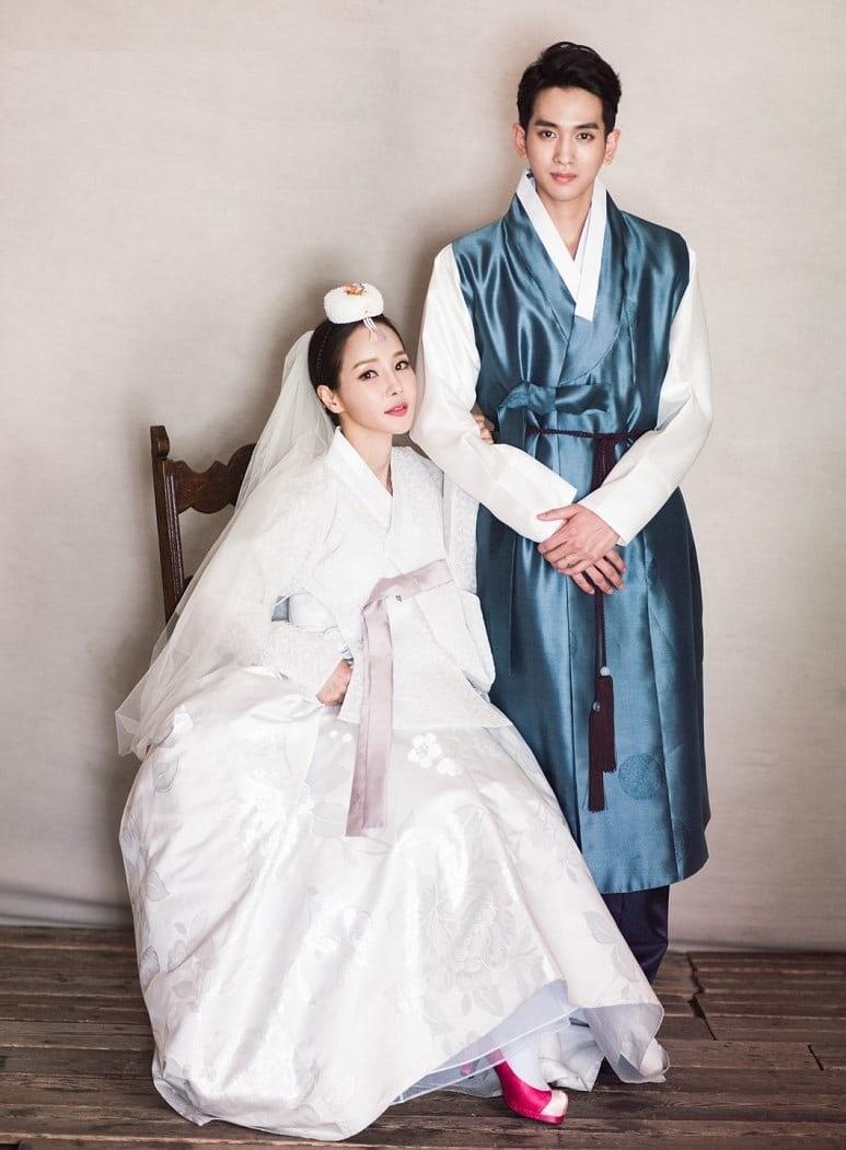 米娜个人资料写真作品