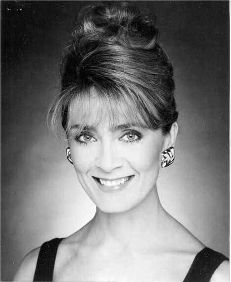 安妮-玛丽·马丁个人资料写真作品