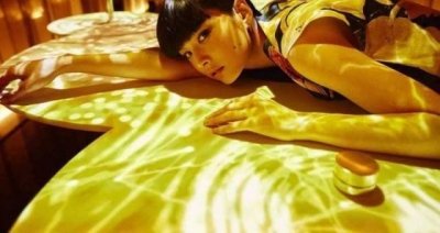 ​身高165cm、脸上两颗大痣，30岁大龄日本女子凭什么成为名模？