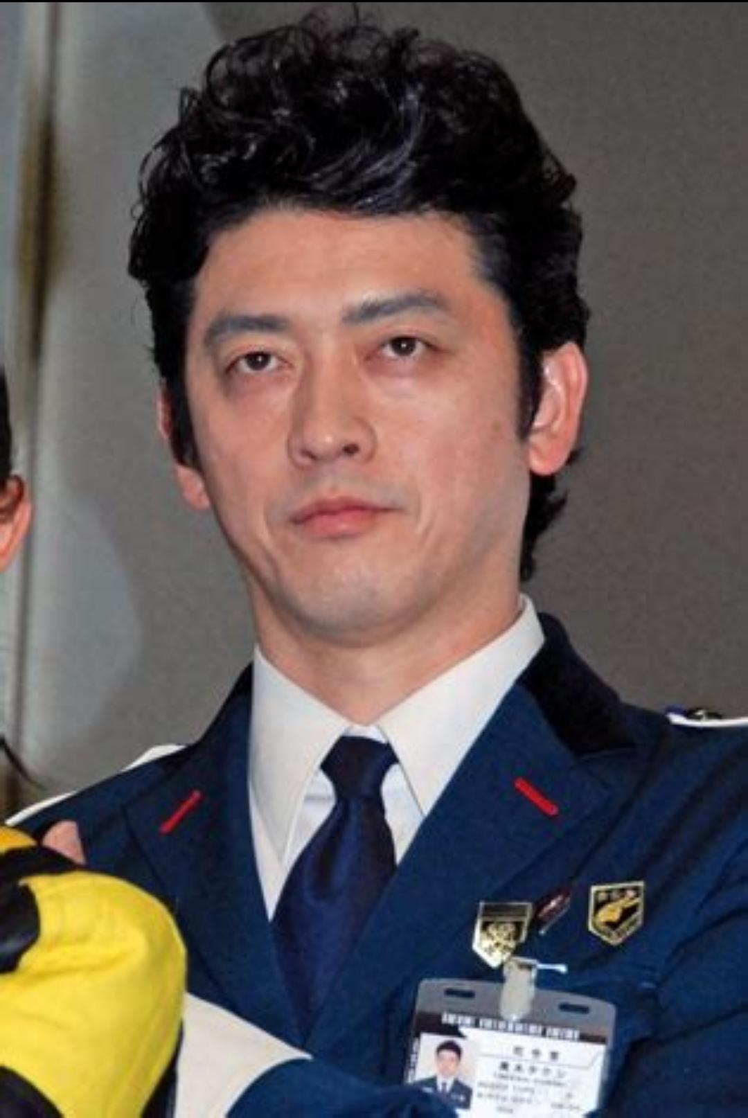 榊英雄个人资料写真作品