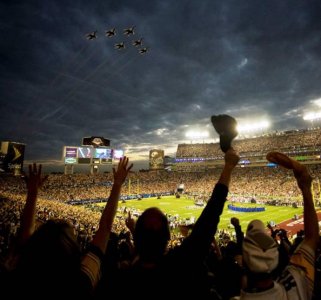 ​为什么超级碗这么受欢迎（一个美国人究竟如何度过超级碗这一天）