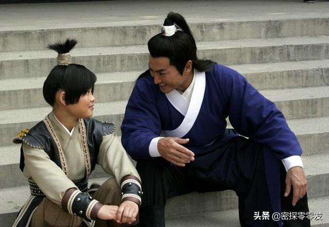 展昭为什么叫南侠(传说有七侠南侠是展昭)(5)