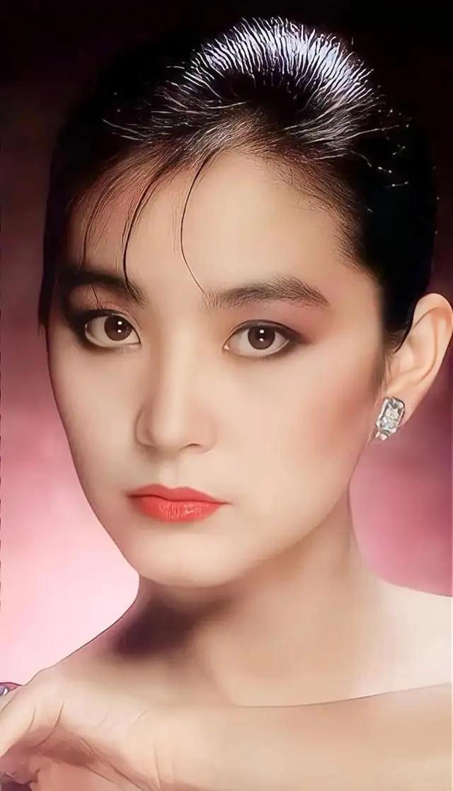 个人认为最美前十名女明星(女明星的美我只服这17位)(37)