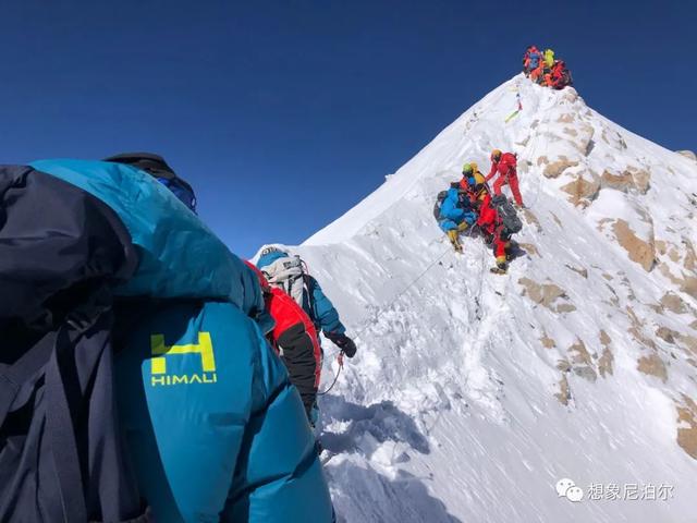 户外始祖鸟冲锋衣(让户外装备回归自然)(46)