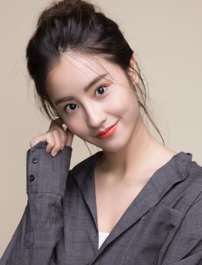 毛晓慧身高多少