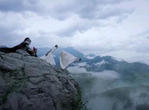 三生三世枕上书凤九跳崖是哪一集