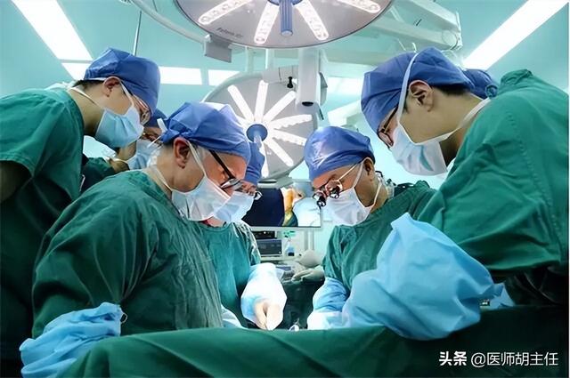 肝癌出现悄无声息3个症状经常出现（肝癌并非毫无征兆）(16)