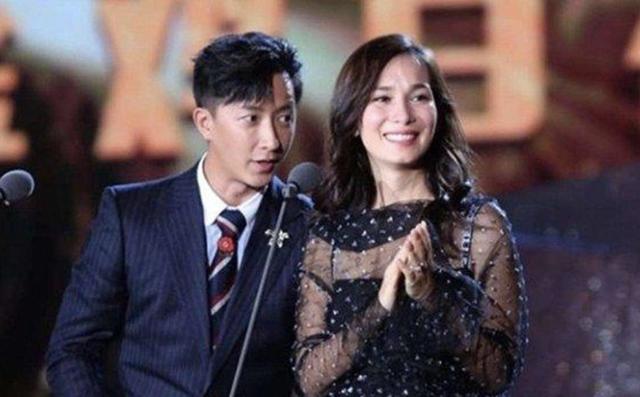 韩庚与卢靖姗大婚有情人终成眷属(韩庚35岁老婆晒宅家日常)(4)