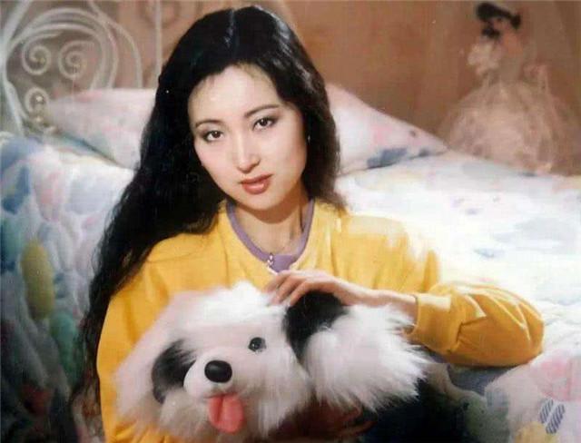 陈晓旭为何要出家呢(从家喻户晓到剃度出家)(5)