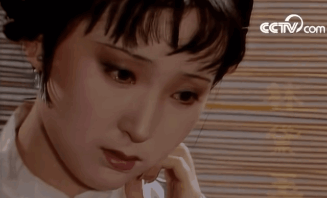 陈晓旭为何要出家呢(从家喻户晓到剃度出家)(11)