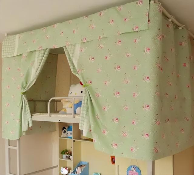 大学女生宿舍装修（大学寝室地府式）(3)