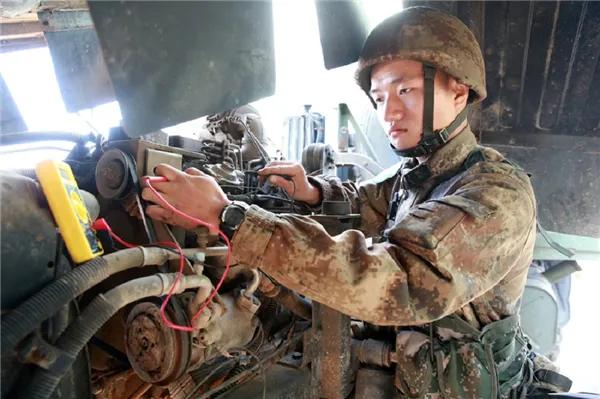 大学直招士官真实经历（大学毕业直招士官）(24)