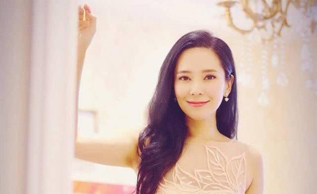 哪些女星拍戏时意外怀孕（盘点被曝拍戏时不幸流产的八大女星）(5)