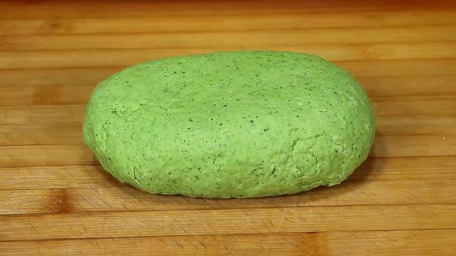 菠菜怎样做才好吃各种美食教程(菠菜学会这样做)(3)