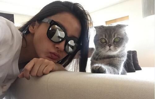 大牌墨镜有哪些牌子(奢奢哒韩星人手一副GM墨镜)(12)