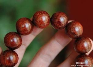 红木手串用什么材质的（红木类手串的鉴别和保养）(7)