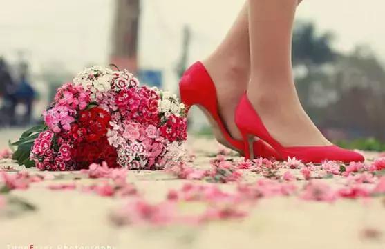 平安夜送什么礼物给喜欢的人（平安夜你最想要哪一个礼物）(3)