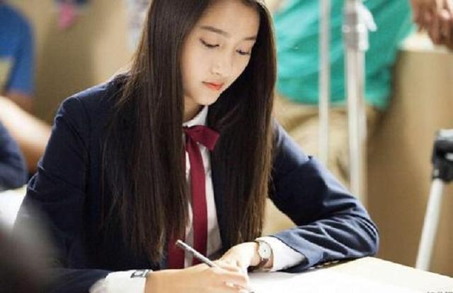 关晓彤是清朝格格吗(关晓彤和那英原来都是满族人)(3)