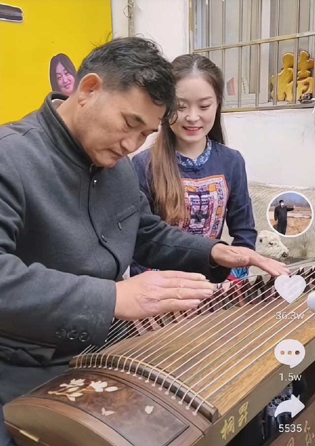 大衣哥朱之文近况揭晓时间(门口一天几万人到只剩几个拍客)(11)