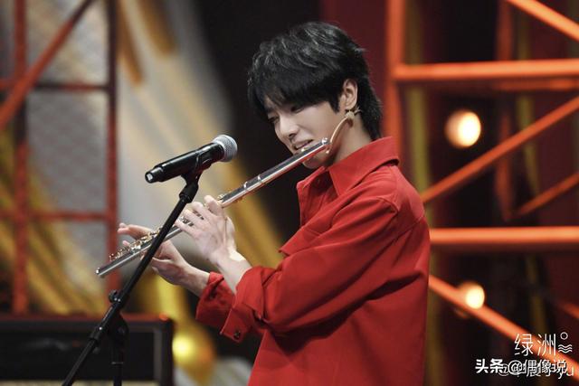 华晨宇植发了吗(网友发文向华晨宇道歉)(8)