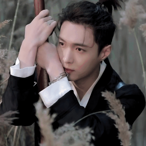 张艺兴出道十周年长文（张艺兴迎来30岁生日）(31)