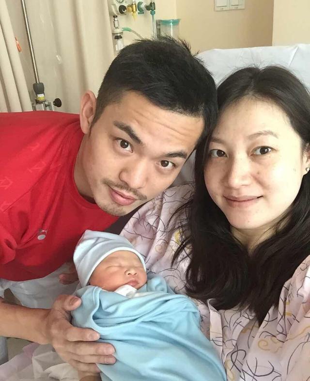 回顾林丹20年辉煌职业生涯(林丹5岁开始打球)(42)