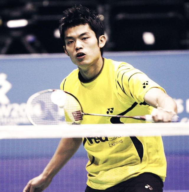 回顾林丹20年辉煌职业生涯(林丹5岁开始打球)(17)