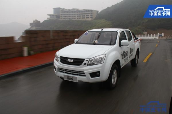 国产新款皮卡车型大全(国产主流皮卡及价格汇总)(13)