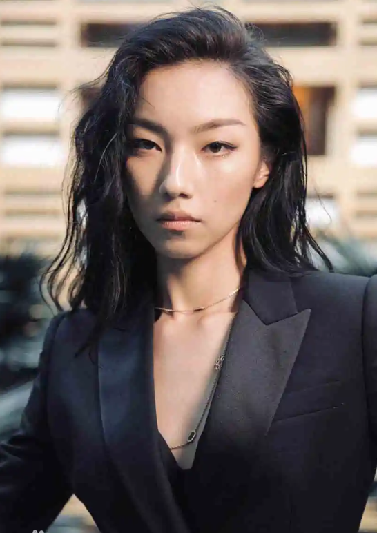 超级帅！电影封神邓婵玉扮演者训练动图