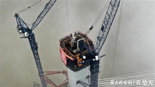 沪通长江大桥建造史(国内最高世界跨度最大)(3)