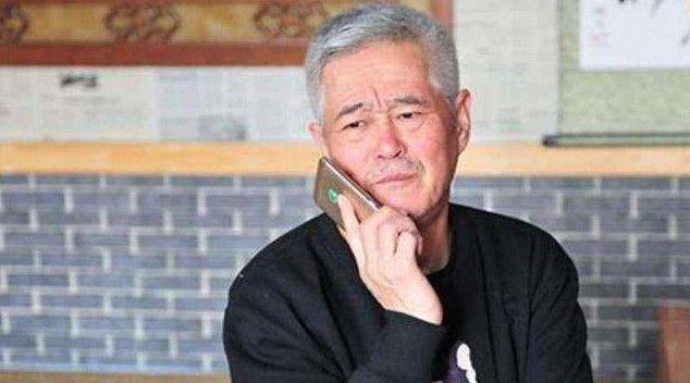 赵本山当年成名后抛弃的女人(2位爱人5名爱徒皆离世)(5)