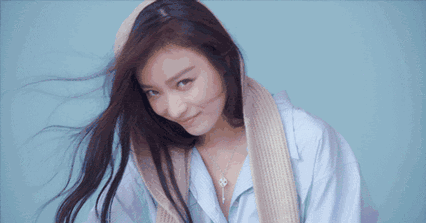 倪妮与张艺谋(像倪妮这样感谢张艺谋的绝无仅有)(34)