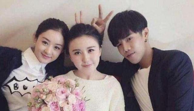 赵丽颖竟然有这么帅气的弟弟(明星的弟弟谁最帅)(2)