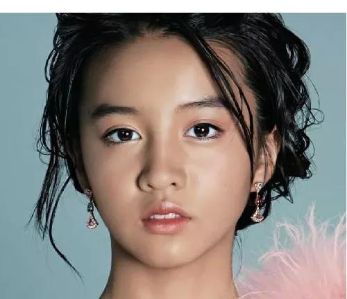 凸嘴整形方法(做好表情管理比化妆修饰效果更好)(36)