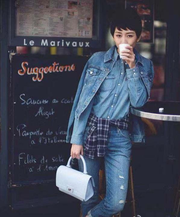 刘雯毛衣衬衫搭配(肖战学格子衬衫的时髦穿搭法)(19)