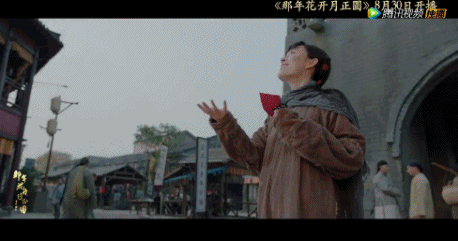 孙俪与邓超近况如何(孙俪在新戏里打了所有男演员连邓超都帮着她道歉)(9)