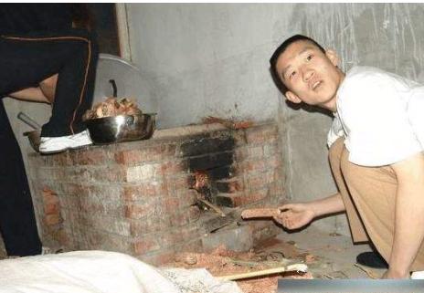 郭德纲师徒事件始末(大闹郭德纲生日宴)(10)