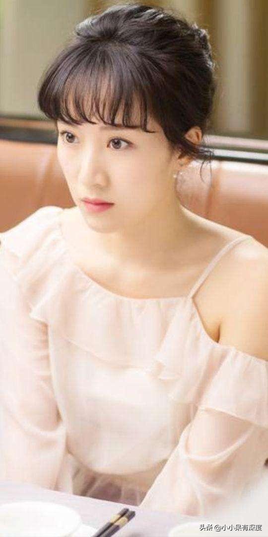 李念的现状（李念近照气质温婉）(9)