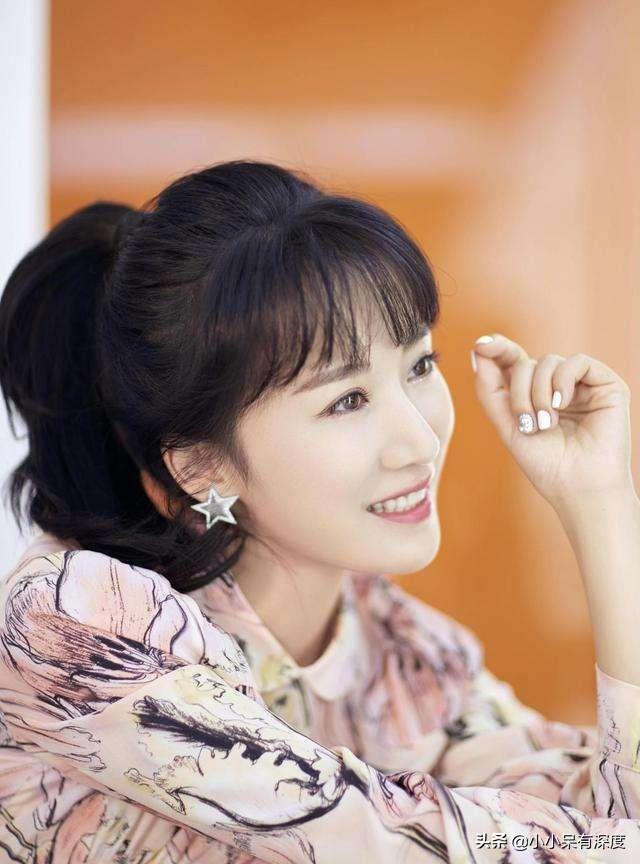 李念的现状（李念近照气质温婉）(6)