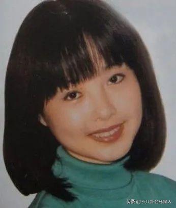 内娱审美降级（瘦到病态动脸成瘾）(16)