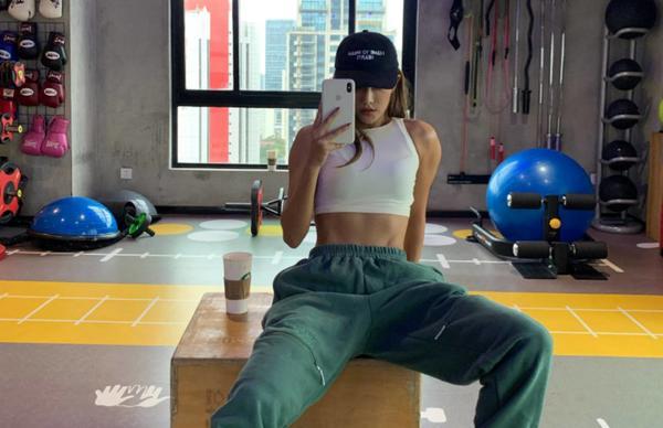 双恋2换主角(情节抓马尬出屏)(1)