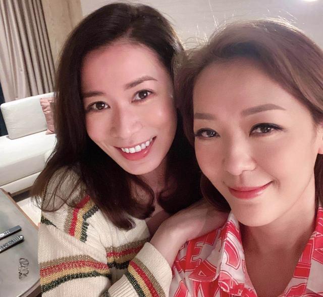 港星郭少芸定居杭州一年 TVB气质女神郭少芸试穿爱国潮牌获激赞(5)